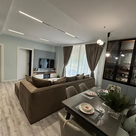 Luxury Rradhime Apartment